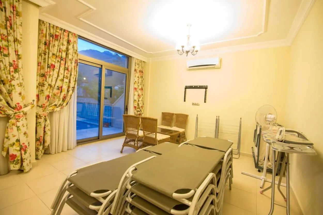 Mete 2 Villa Icmeler Marmaris